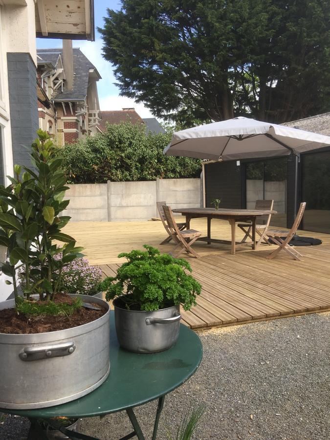La Villa Mesnil-Val-Plage Exterior photo